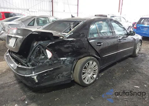 2007 Mercedes-Benz E 350 из США, поврежденный, VIN WDBUF56X67B046110